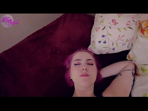 ❤️ Šuchtavá spolužiačka požiadala, aby sme s ňou mohli vynechať OBG, a tak sme šukali bez kondómu ❤️ Porno fb na nás